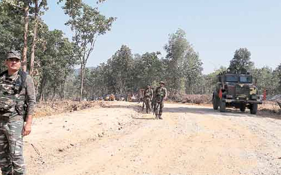 Maoists kill six security personnel in Jharkhand