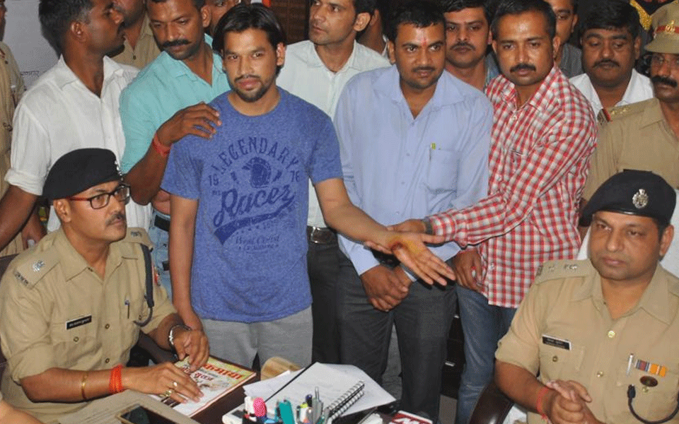 Jilted lover kills girl in Thane, nabbed