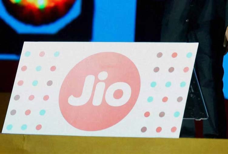 Reliance Jio restores services after widespread outage