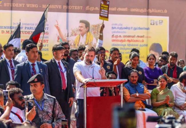 Court pulls up Delhi Police in case against Rahul Gandhi, Akhilesh Yadav over UGC protest