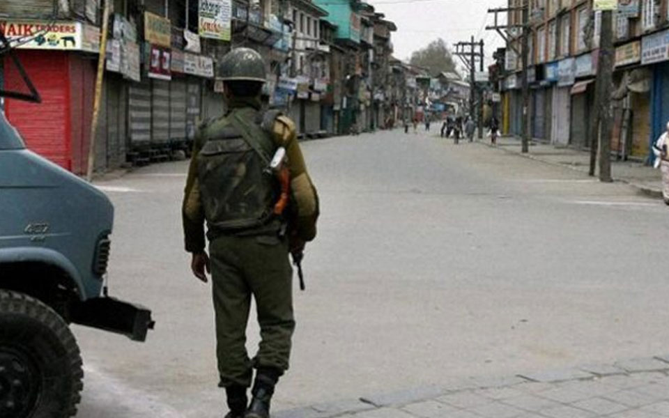 Separatist called shutdown affects life in J&K