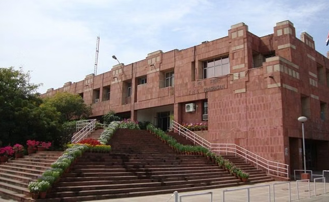 JNU to establish centres for Hindu, Buddhist, Jain studies