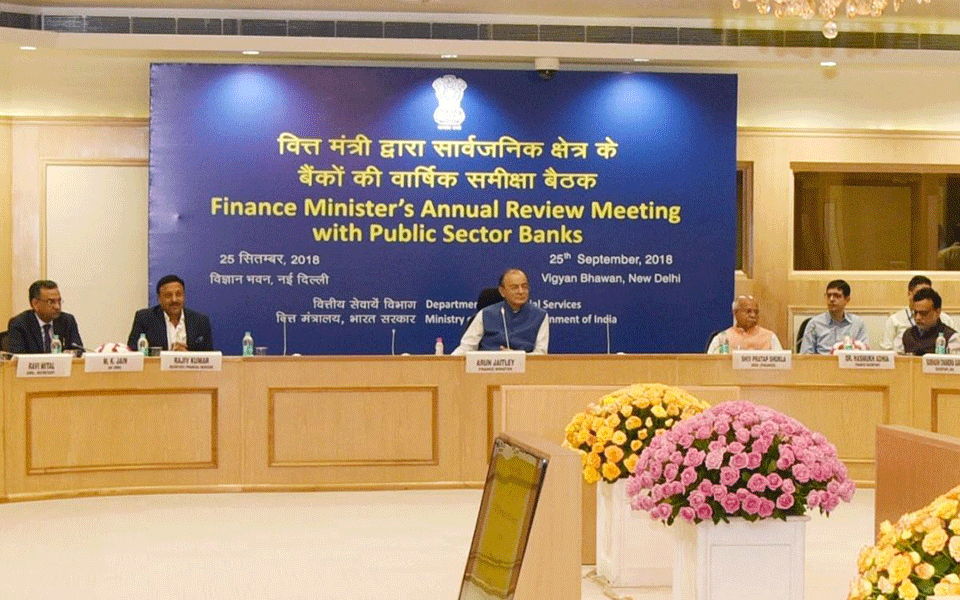 Indian economy to grow at 8%: Jaitley