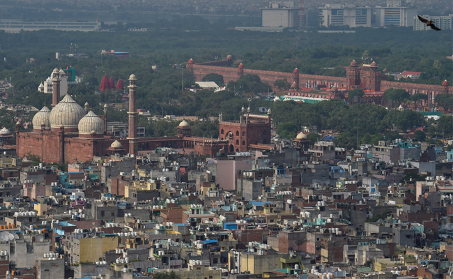 HC expresses displeasure over non-production of file on not declaring Jama Masjid 'protected'