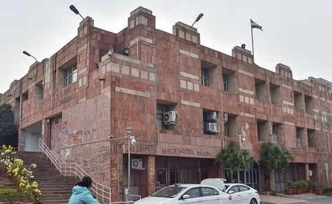 HC appoints former SC judge Ramasubramanian as observer for JNUSU elections