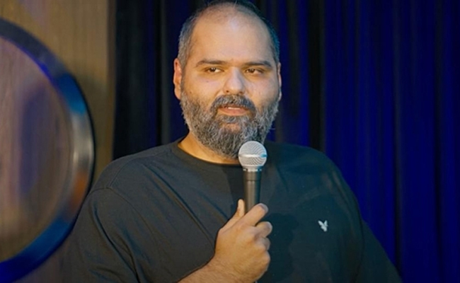 Remarks against Shinde: Comedian Kamra appears before Maharashtra council's privileges committee