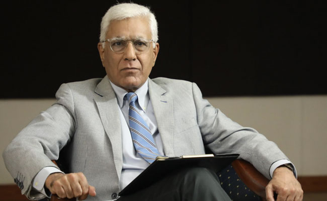 Fake Facebook posts circulating in my name: Journalist Karan Thapar