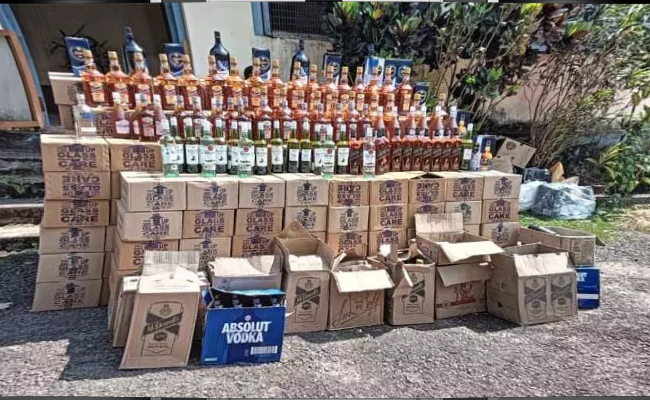 Excise officers seize more than 200 boxes of Goan liquor stored illegally in Karkala house