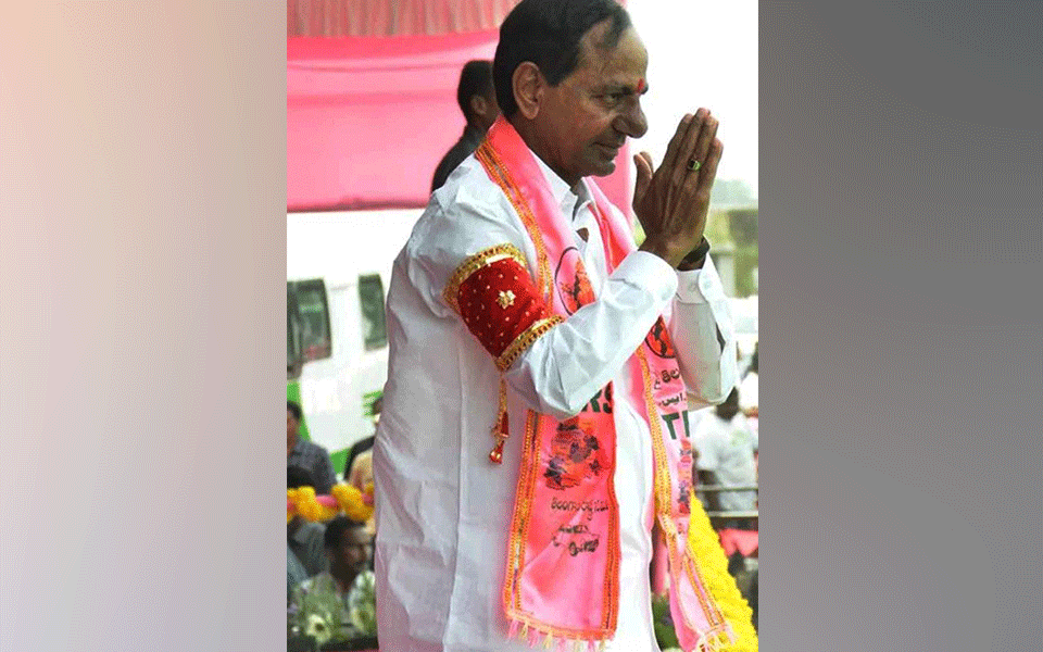 A day after Assembly dissolution, KCR kicks off poll campaign