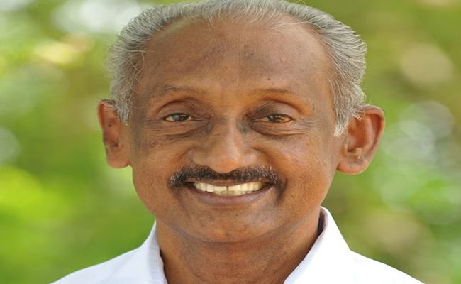 Cong leader Joseph criticises public tussle by party supporters over Kerala CM post