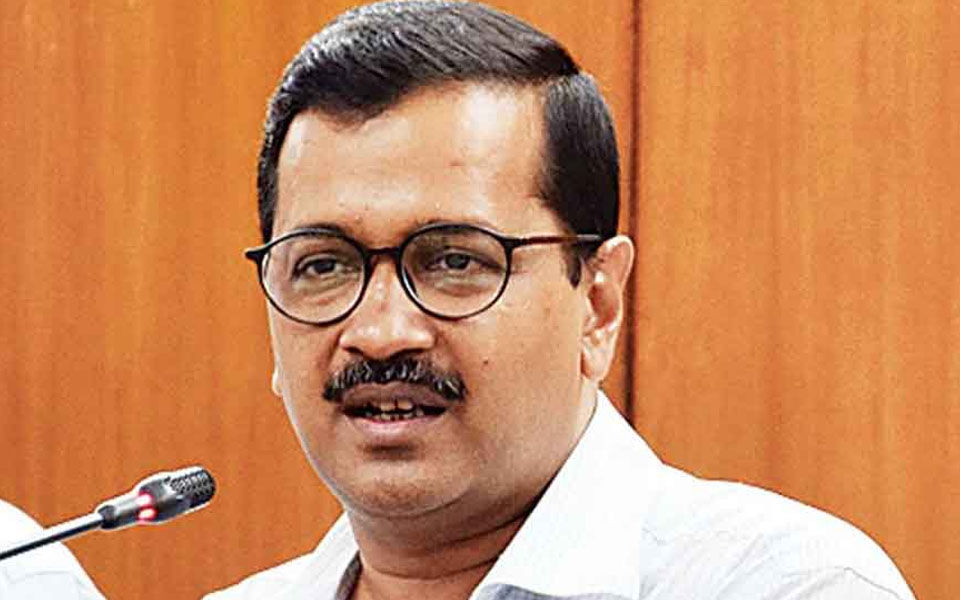 Kejriwal takes on Modi, Rahul over religious outreach
