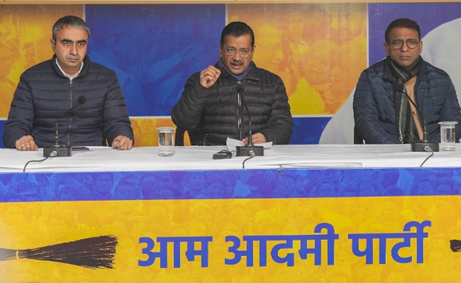 Will fight polls only from New Delhi', Kejriwal shoots down BJP's claim