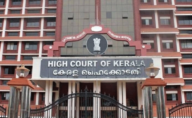 Kerala HC denies bail to police officer accused of 'raping' minor Dalit girl