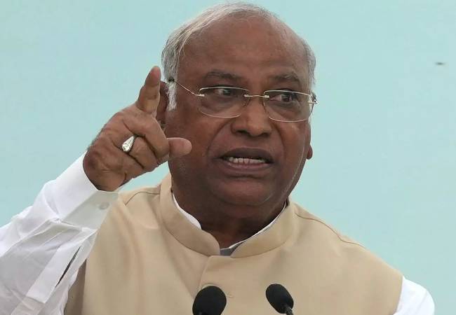Cong chief Kharge to host dinner for INDIA bloc MPs on Monday