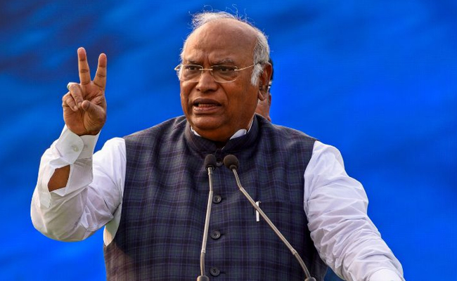 Demonetisation, GST, unplanned COVID lockdown were "catastrophic decisions": Mallikarjun Kharge