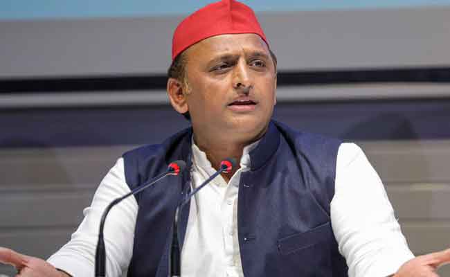 BJP put lives at stake for extorting political donations from vaccine manufacturer: Akhilesh