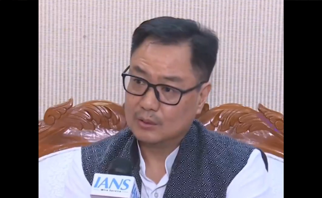 Kiren Rijiju criticises Congress, issues 'warning' to Muslims