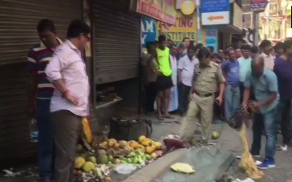 Boy killed, nine injured in Bengal blast