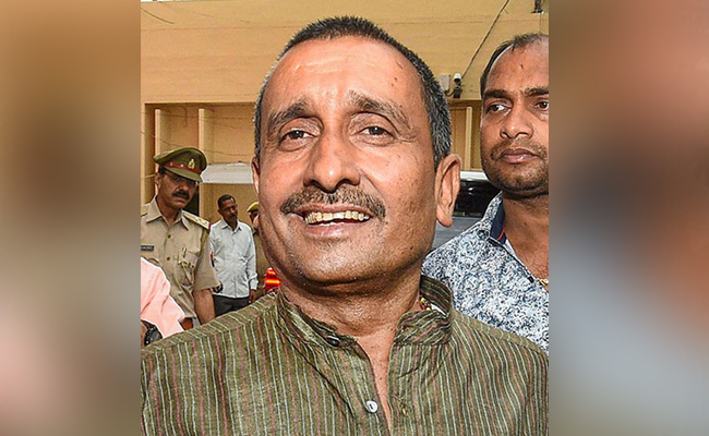 Youth Congress protests suspension of Kuldeep Sengar's life term in Unnao rape case; slams BJP