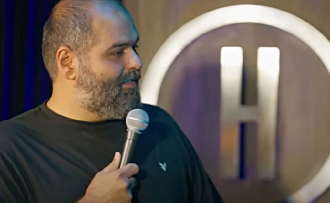'Traitor' jibe: Continue probe, but don't arrest Kamra, says HC on comedian's plea against FIR