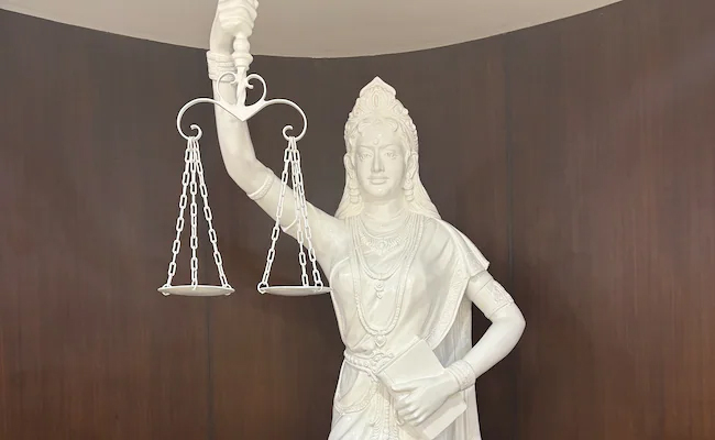 Supreme Court Bar Association criticises changes to Lady Justice statue, demands consultation