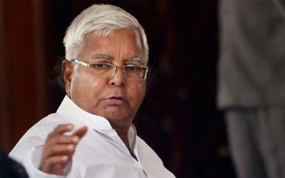On parole, Lalu arrives in Patna to attend son's marriage