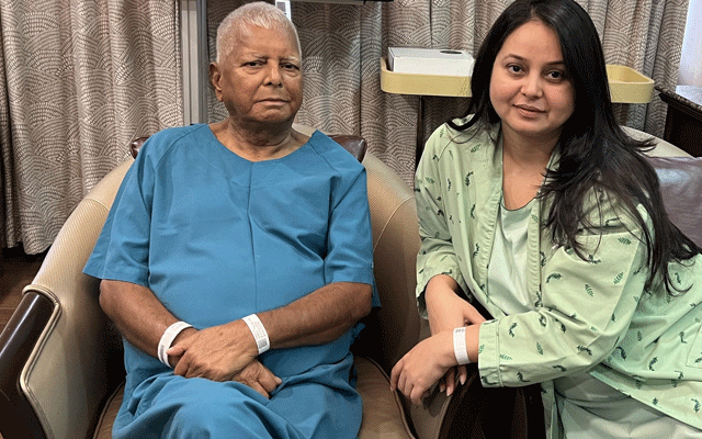 Lalu's kidney transplant surgery in Singapore successful: Tejashwi Yadav