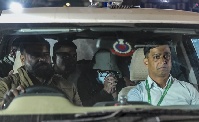 Nightclub fire: Luthra brothers brought to Goa from Delhi