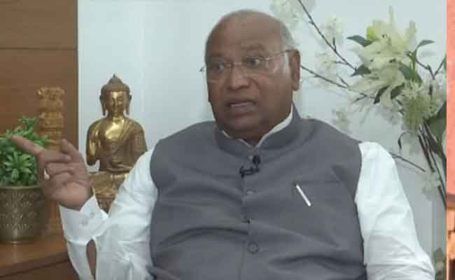 INDIA bloc confident of stopping BJP from getting majority in polls, people fighting for us: Kharge