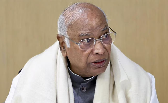 Congress chief Kharge demands probe into Ajit Pawar plane crash