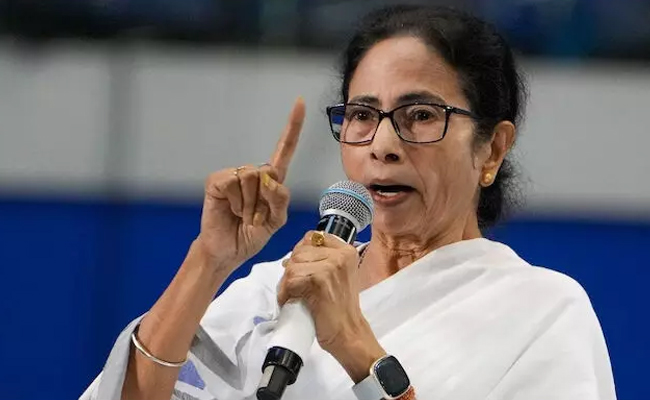 Unemployed class 10 passouts in Bengal to get Rs 1,500 allowance from March 7: Mamata