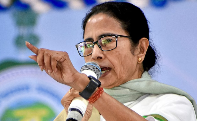 Female students staying in hostels must adhere to rules, mustn't venture out late at night: Mamata