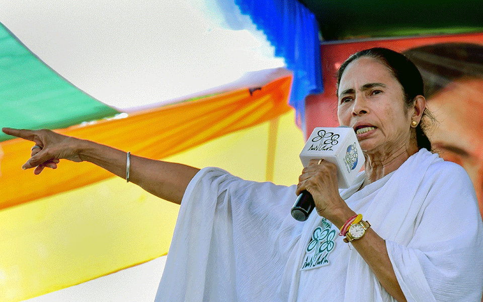 BJP, RSS activists entering West Bengal sporting uniform of central forces: Mamata Banerjee
