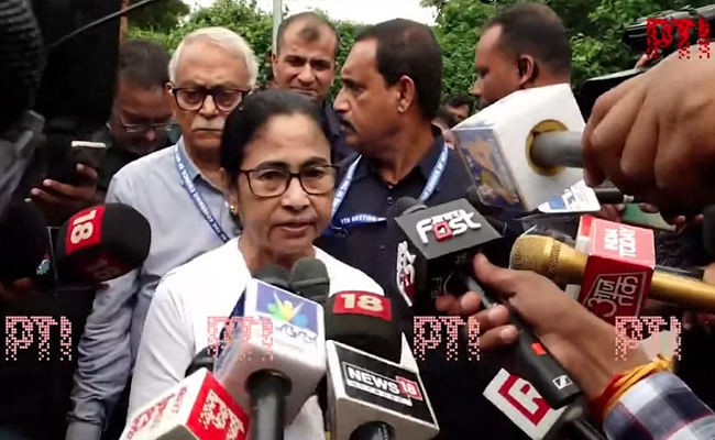 Mamata Banerjee walks out of NITI Aayog meeting, allowed only 5 minutes to speak