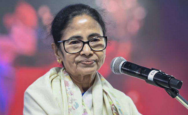Mamata says will move court on Jan 6 against 'arbitrary' SIR, human sufferings