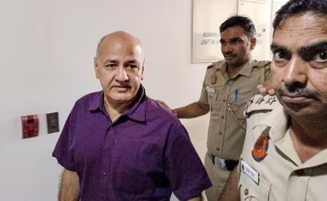 Excise policy cases: SC agrees to hear Sisodia's pleas seeking relaxation of bail conditions