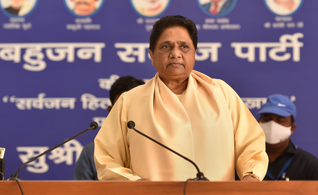 UP govt should start schemes for people reeling under poverty, unemployment: Mayawati