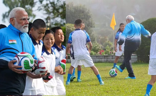 PM plays football with boys, girls in Sikkim