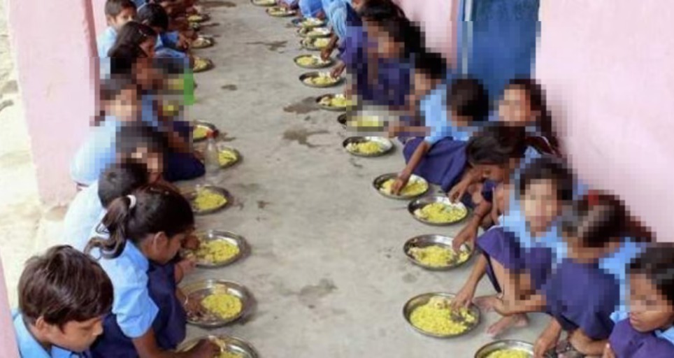 More than 100 students hospitalised in Chandrapur; food poisoning suspected