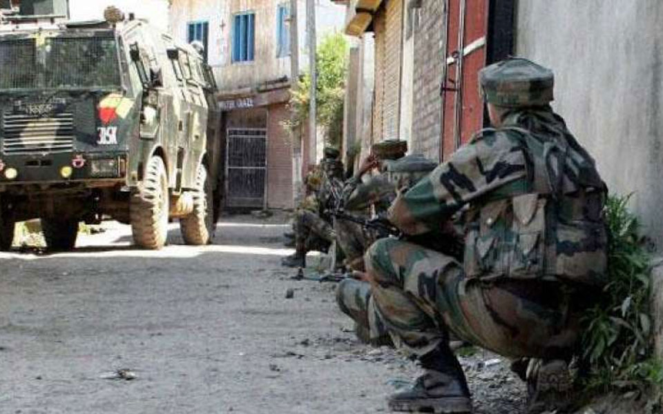 Indian soldier killed in Pakistan firing on LoC