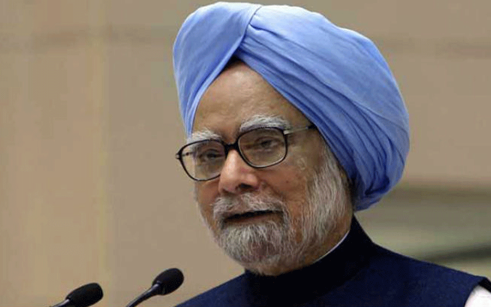 Modi should have met commitment on Andhra's special status: Manmohan