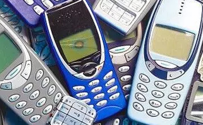 Delhi Police recovers 711 stolen, lost mobile sets worth Rs 1 cr