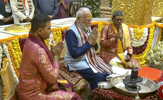 Swabhiman Parv: PM Modi leads Shaurya Yatra, offers prayers at Somnath temple