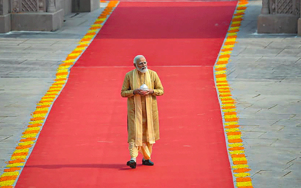 PM Modi inaugurates Kashi Vishwanath Dham in Varanasi