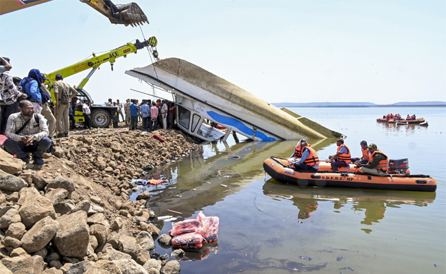 MP boat tragedy: Death toll climbs to 13; body of last missing person recovered