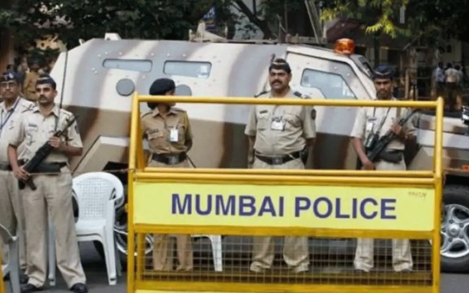 Mumbai Police arrest 5 people linked to Dawood Ibrahim's gang
