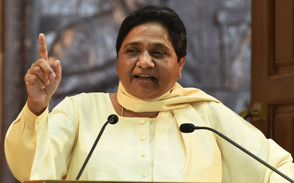 BJP-RSS behind 'Bharat Bandh' against SC/ST Act: Mayawati