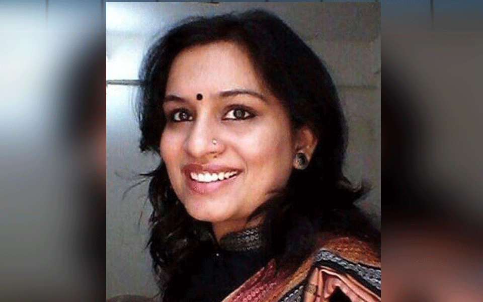 Mumbai woman IAS officer's anti-Gandhi tweet sparks row