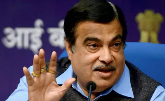 Maharashtra civic polls: Gadkari congratulates Fadnavis, Shinde; says win will boost Mahayuti govt