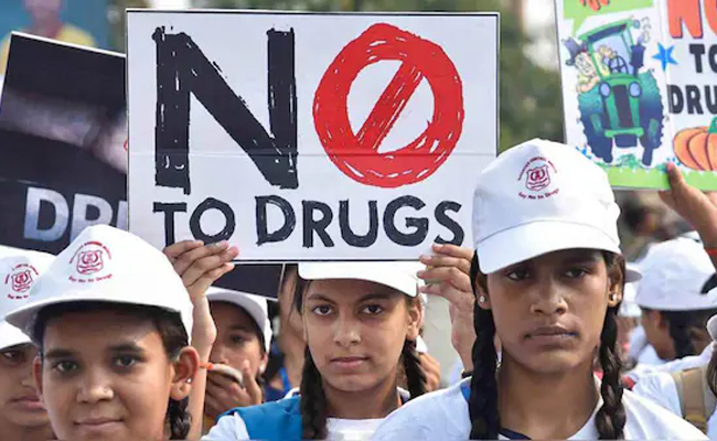 Use of drugs not 'cool', resist peer pressure: Supreme Court to youngsters